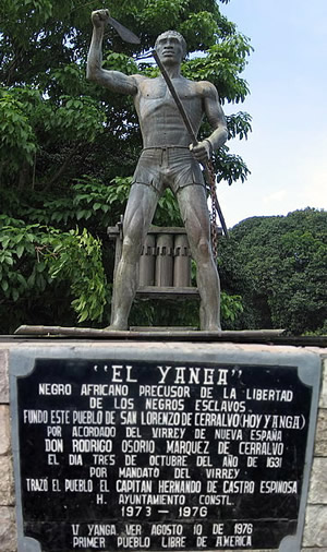 Estatua a Yanga