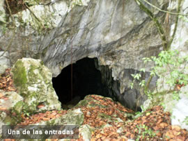 Entrada a la cueva