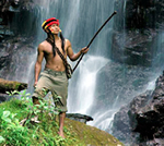 El Chamán en las cascadas de Arútam.